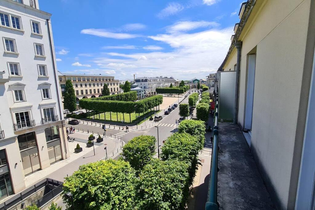 Appt 80M², 13 P, Disneyland, Fibre, 2 Parkings Chessy  Esterno foto