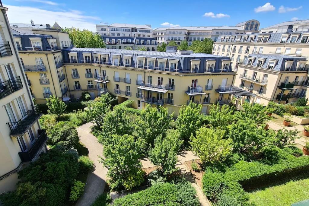Appt 80M², 13 P, Disneyland, Fibre, 2 Parkings Chessy  Esterno foto